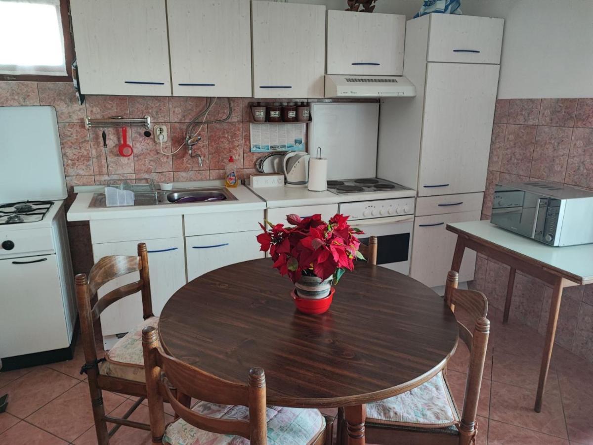 Apartments Dodik Оребич Экстерьер фото